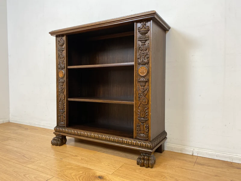 Besonderes antikes Regal handverziert mit Berliner Wappen, preußischen Adler und mächtigen Löwenfüßen I Vollholz Holzregal Bücherregal Bücherschrank Gründerzeit Kaiser Bär Historismus Vintage I