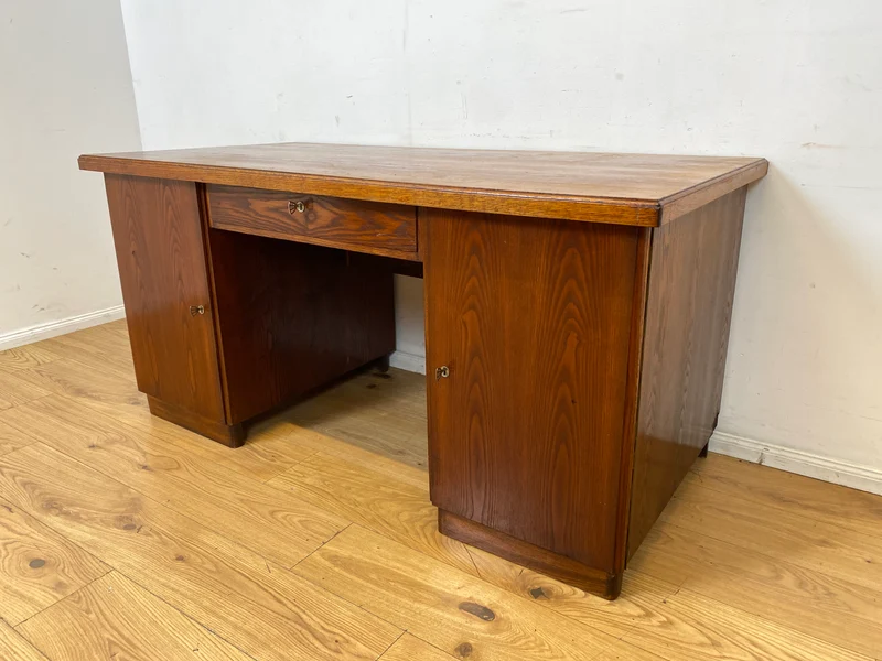 Sehr schöner freistehender 30er Jahre Art Deco Schreibtisch aus vollem Holz in Eiche mit Regal Rückseite I Arbeitstisch Bürotisch Writing Desk Antik Vintage Mid-Century I