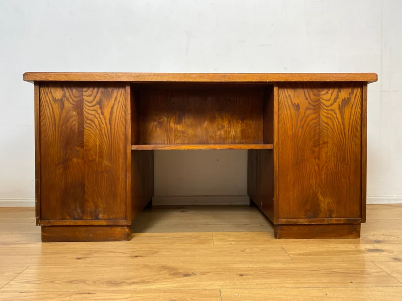Sehr schöner freistehender 30er Jahre Art Deco Schreibtisch aus vollem Holz in Eiche mit Regal Rückseite I Arbeitstisch Bürotisch Writing Desk Antik Vintage Mid-Century I