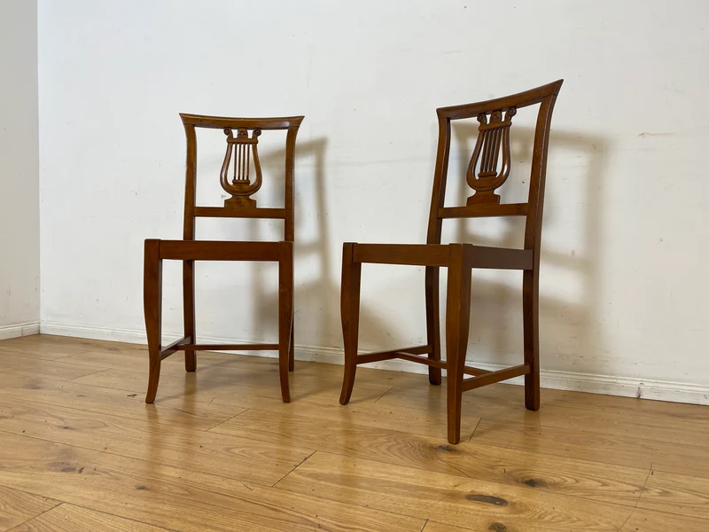 Eleganter und sehr gut erhaltener handverzierter Vintage Stuhl im antiken Stil mit Geflecht I Esszimmerstuhl Holzstuhl Küchenstuhl Dining Chair Jugendstil Stilmöbel I