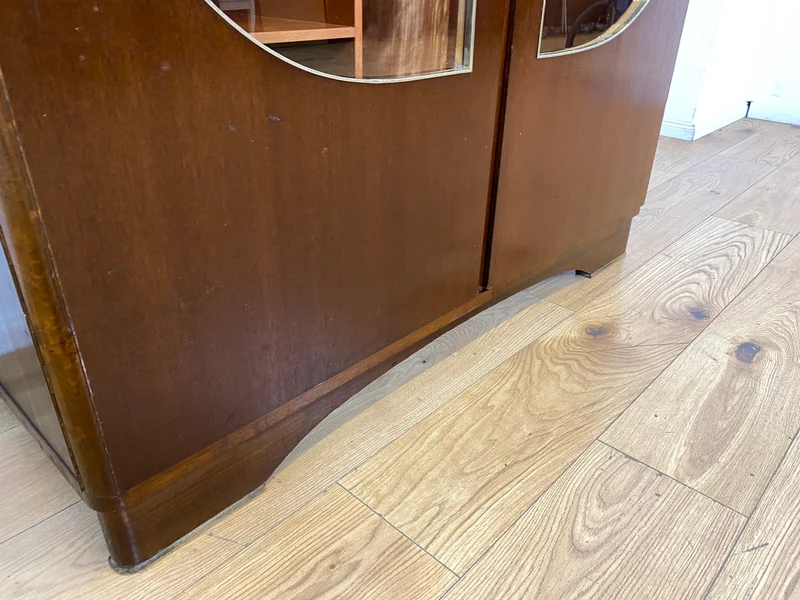 Besonders schöner und perfekt aufgeteilter dunkler Mid-Century Kleiderschrank mit Glastüren I Schrank Schlafzimmerschrank Wäscheschrank Rockabilly Vintage 50er 60er I