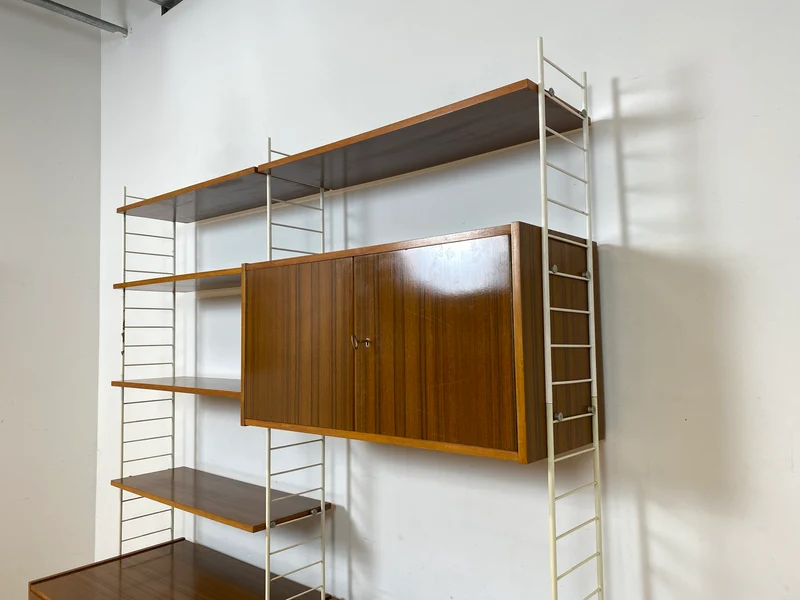 Kultiges modulares DDR Stringregal mit Schreibtisch & Schubladenkommode I String Regal Regalwand Bücherschrank Sekretär Highboard Bücherregal Leitermöbel Sybille Babette Vintage Retro 70er I