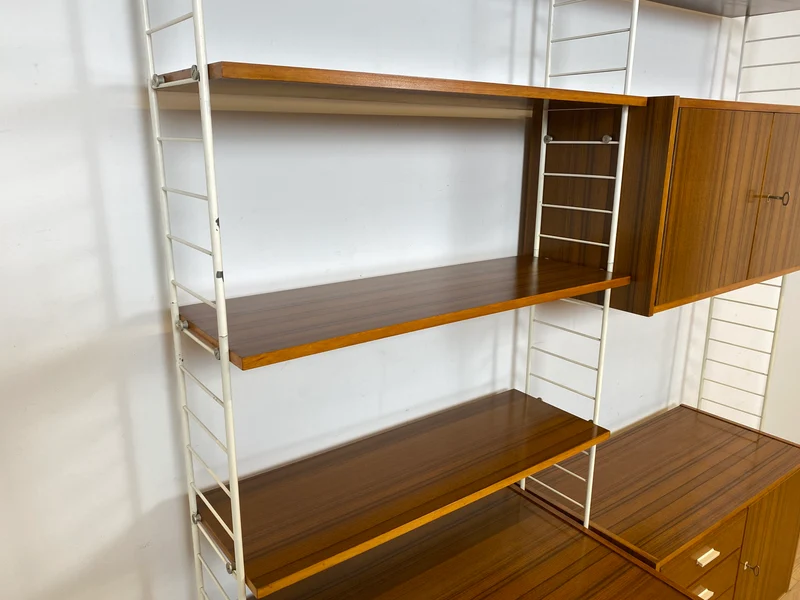 Kultiges modulares DDR Stringregal mit Schreibtisch & Schubladenkommode I String Regal Regalwand Bücherschrank Sekretär Highboard Bücherregal Leitermöbel Sybille Babette Vintage Retro 70er I