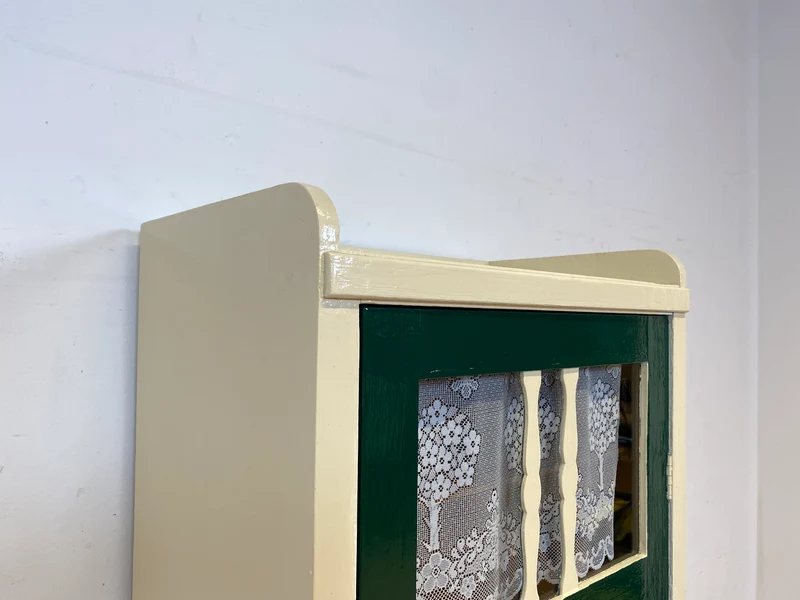 Schöner weißer antiker Hochschrank I Vollholz I Schrank Vitrine Wäscheschrank Highboard Küchenschrank Schuhschrank Flurschrank Bücherschrank Geschirrschrank Jugendstil Vintage I
