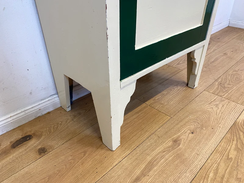 Schöner weißer antiker Hochschrank I Vollholz I Schrank Vitrine Wäscheschrank Highboard Küchenschrank Schuhschrank Flurschrank Bücherschrank Geschirrschrank Jugendstil Vintage I