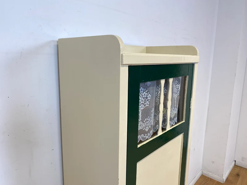 Schöner weißer antiker Hochschrank I Vollholz I Schrank Vitrine Wäscheschrank Highboard Küchenschrank Schuhschrank Flurschrank Bücherschrank Geschirrschrank Jugendstil Vintage I