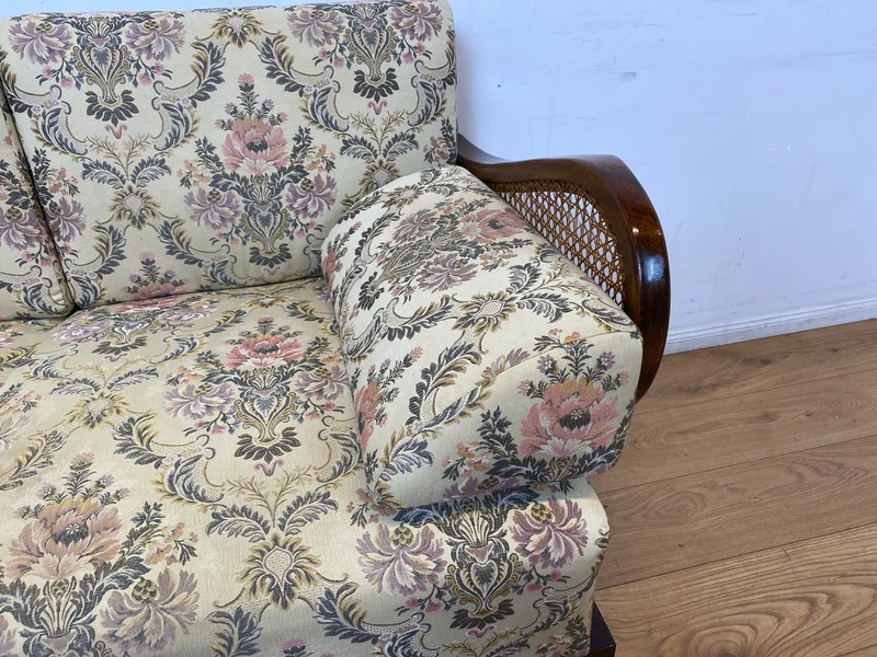 WMK I Wunderschönes antikes Ecksofa mit floralem Bezug , Wiener Geflecht und Federkern (Kopie)