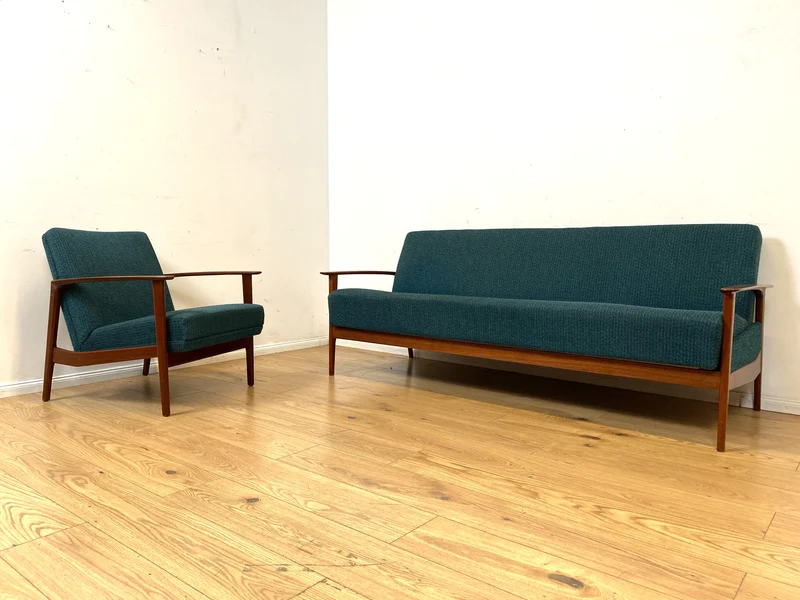Eleganter skandinavischer Mid-Century Sessel mit Teakholz Rahmen, Federkern und petrol Blauem Original Bezug I Clubsessel Armchair Sitzgarnitur Danish Design Vintage 60er I