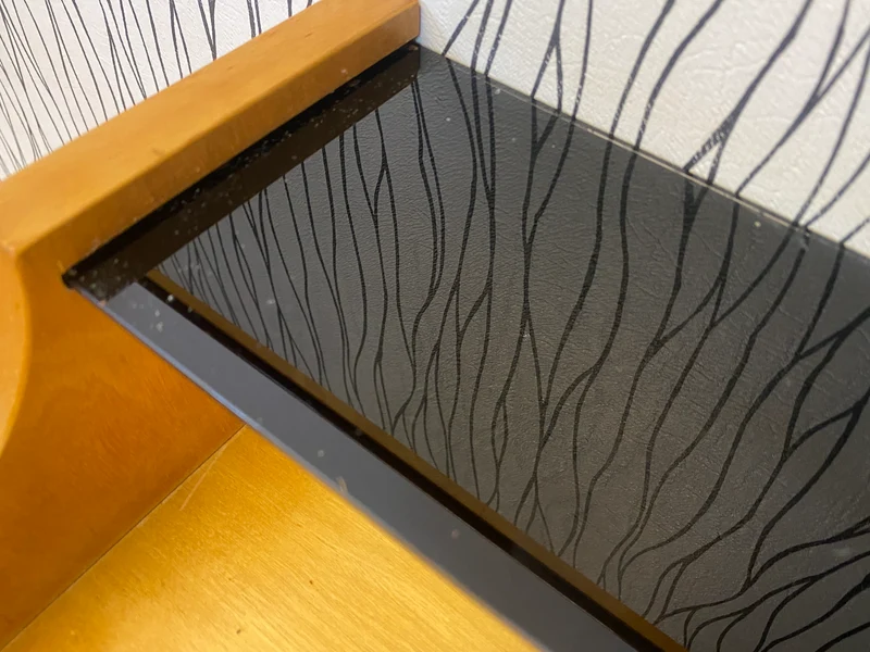 Kultiges 60er Jahre Bett von VEB Hellerau in sehr seltener Ausführung mit integrierten Nachttischen I Doppelbett Schlafzimmerbett Schlafzimmer Vintage DDR Mid-Century 50er I