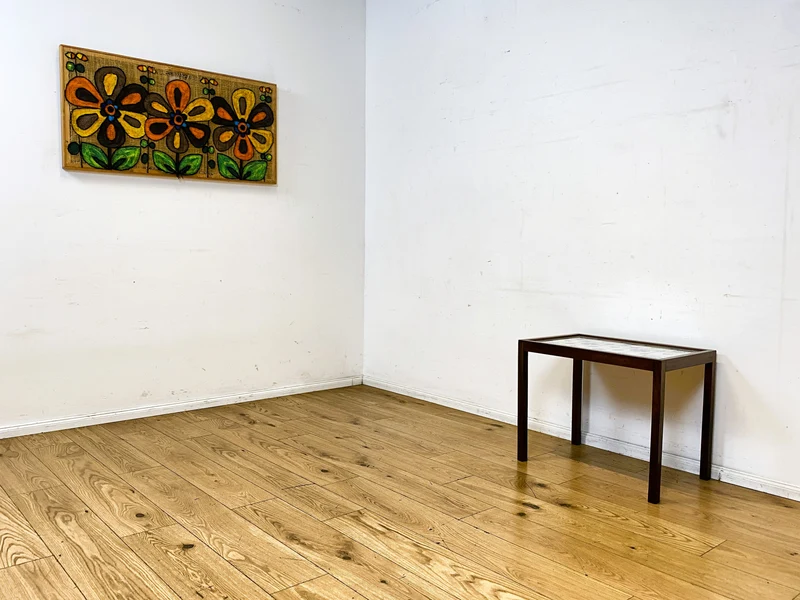 WMK I Einzigartiger skandinavischer Mid-Century Palisander mit Glasplatte und handgesticktem Gobelin I Wohnzimmertisch Beistelltisch Glastisch Ablage Danish Design Vintage Rosewood I