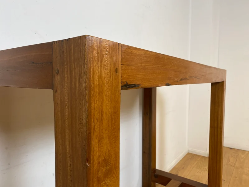 Boatwood by WMK I Schöner & robuster 130x60 Stehtisch handgefertigt aus altem Bootsholz