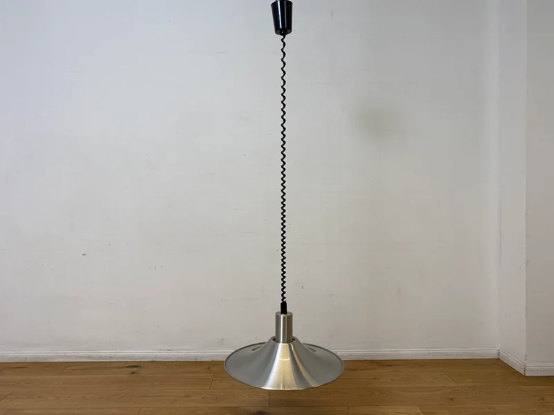 WMK I Stilvolle höhenverstellbare skandinavische Space Age Designer Pendelleuchte von Belid in Chrom
