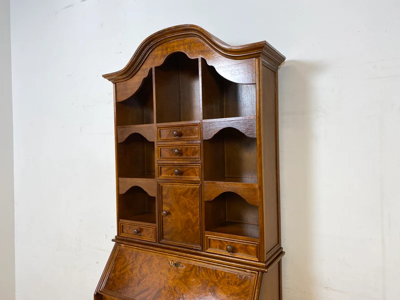 Formschöner und gut erhaltener Vintage Schreibschrank mit stabiler Schreibklappe und vielen Schubladen I Sekretär Schreibtisch Schreibkommode Bücherschrank Kommode Highboard I