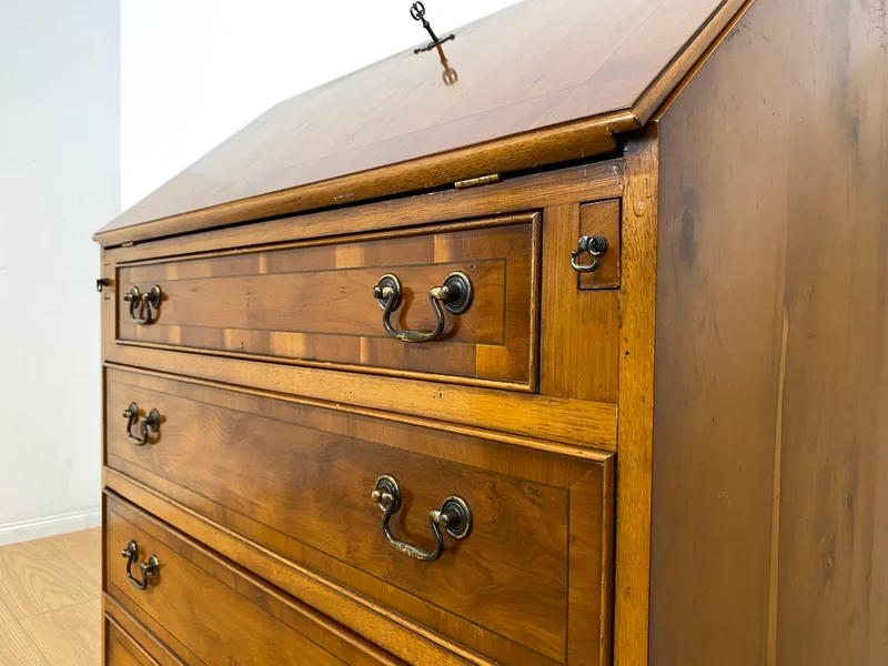 Hübscher Vintage Sekretär in englischem Stil mit stabiler Schreibklappe und Lederschreibunterlage I Schreibkommode Schreibschrank Schreibtisch Kommode Schubladenkommode Regency