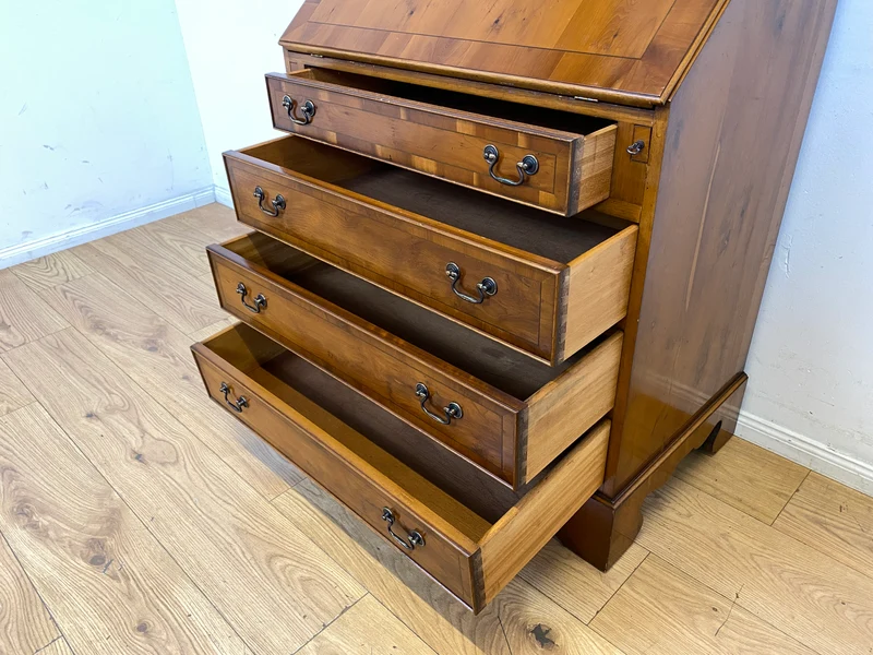 Hübscher Vintage Sekretär in englischem Stil mit stabiler Schreibklappe und Lederschreibunterlage I Schreibkommode Schreibschrank Schreibtisch Kommode Schubladenkommode Regency