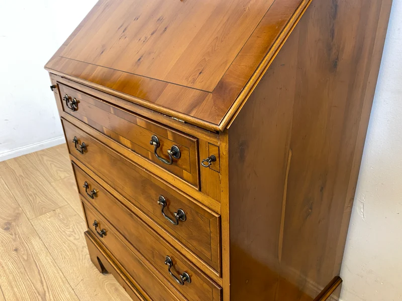 Hübscher Vintage Sekretär in englischem Stil mit stabiler Schreibklappe und Lederschreibunterlage I Schreibkommode Schreibschrank Schreibtisch Kommode Schubladenkommode Regency