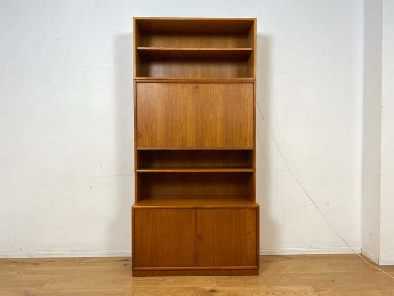 Hochwertiges und gut erhaltenes skandinavisches Highboard in Teakholz mit beleuchtetem Bar Fach & Regal I Barschank Minibar Schrank Bücherschrank Bücherregal Teak Vintage I