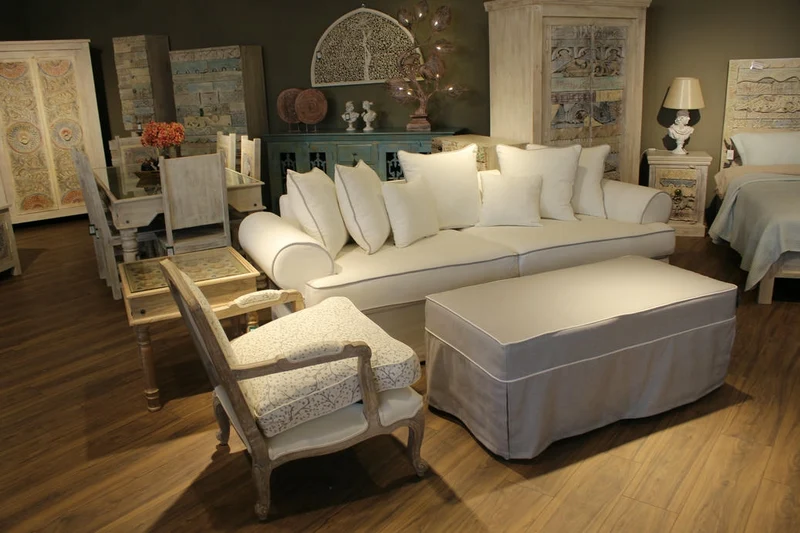 Venice Collection Sofa – Deep Comfort for Modern Living | Vella Concept