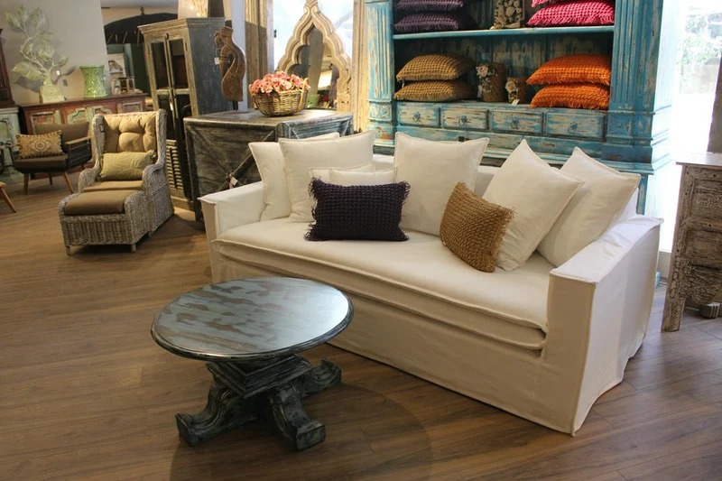 New York Collection Sofa – Live in the Now | Vella Concept