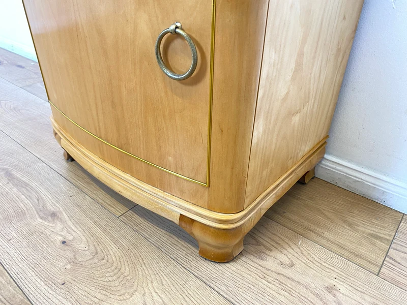 WMK I 1/2 Formschöner heller und großer Mid-Century Nachttisch aus vollem Holz mit Schubladen & abnehmbarer Glasauflage