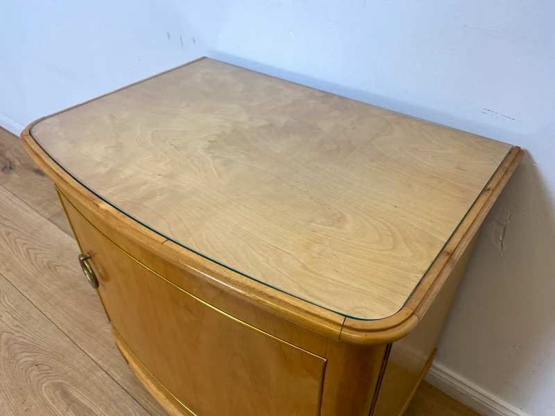 WMK I 1/2 Formschöner heller und großer Mid-Century Nachttisch aus vollem Holz mit Schubladen & abnehmbarer Glasauflage