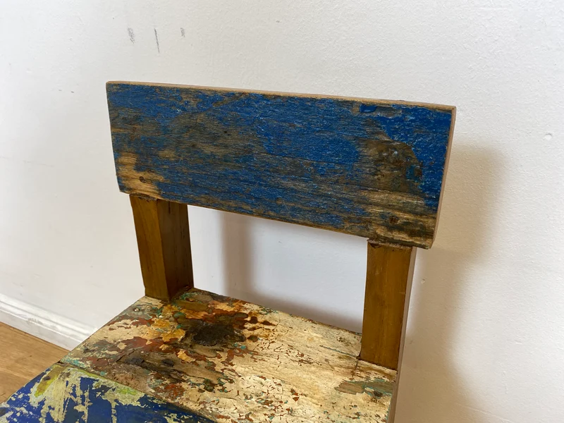 Boatwood by WMK I Einzigartiger & nachhaltiger bunter Kinderstuhl aus altem Bootsholz