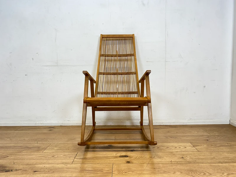 Formschöner und gut erhaltener 60er Jahre Designer Schaukelstuhl von Selman Selmanagic für VEB Hellerau I Stuhl Sessel Lesesessel Rocking Chair Mid-Century DDR Vintage I