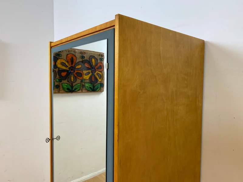 Sehr hübscher 60er Jahre Schrank mit Spiegel , Schublade & Messinggriffen I Schrank Kleiderschrank Spiegelschrank Flurschrank Garderobe Badschrank Mid-Century Vintage 50er