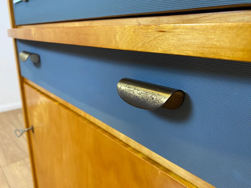 Sehr hübscher 60er Jahre Schrank mit Spiegel , Schublade & Messinggriffen I Schrank Kleiderschrank Spiegelschrank Flurschrank Garderobe Badschrank Mid-Century Vintage 50er