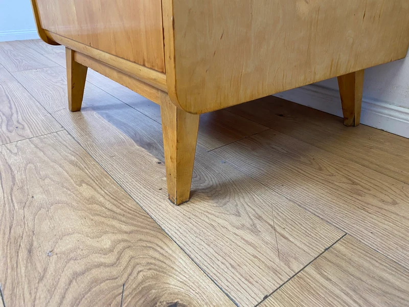 Sehr hübscher 60er Jahre Schrank mit Spiegel , Schublade & Messinggriffen I Schrank Kleiderschrank Spiegelschrank Flurschrank Garderobe Badschrank Mid-Century Vintage 50er