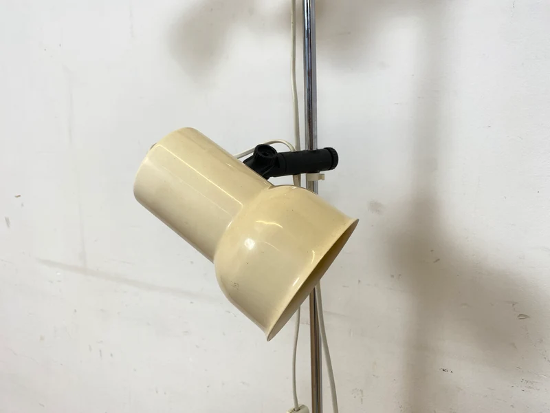Skandinavische Space Age Stehlampe von Nordlux in Weiß mit zwei verstellbaren Leuchten I Stehleuchte Lampe Leselampe Licht Pop Art Retro Vintage Mid-Century 60er 70er I