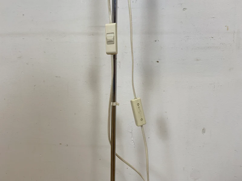 Skandinavische Space Age Stehlampe von Nordlux in Weiß mit zwei verstellbaren Leuchten I Stehleuchte Lampe Leselampe Licht Pop Art Retro Vintage Mid-Century 60er 70er I