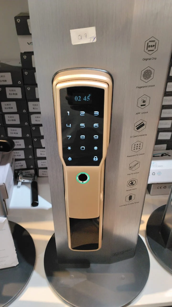 Smart Door Lock Q-7