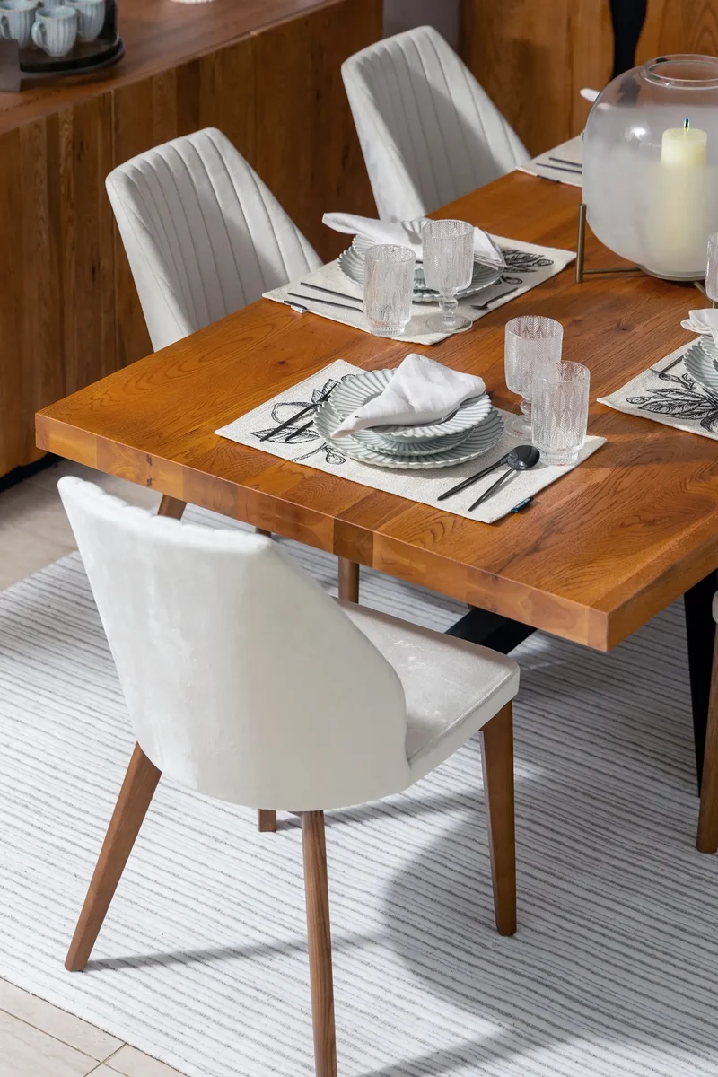 Rochelle Dining Chair Beige Walnut Leg