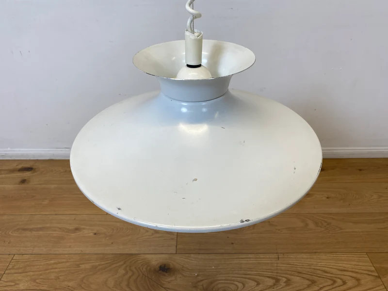 WMK I Schöne höhenverstellbare weiße skandinavische Space Age Designer Pendelleuchte von Belid aus Metall