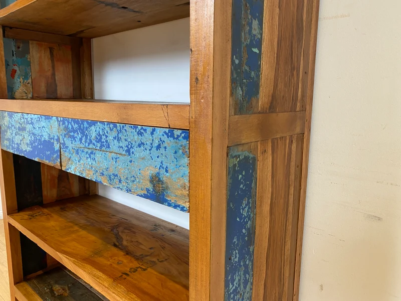 Boatwood by WMK I Handgefertigtes Regal aus altem Bootsholz in Originalfarbe