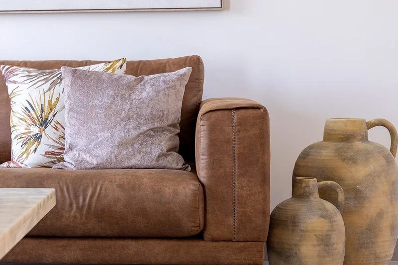Praia 2.5-Seater Sofa – Brown