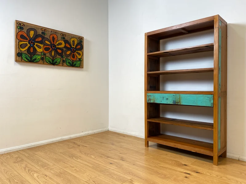 Boatwood by WMK I Nachhaltiges handgefertigtes Bücherregal aus altem Bootsholz