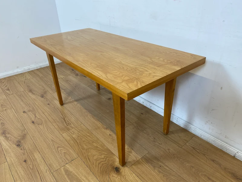WMK I Stilvoller heller 60er Jahre Designer Couchtisch I Modell 602 von Franz Ehrlich für VEB Hellerau