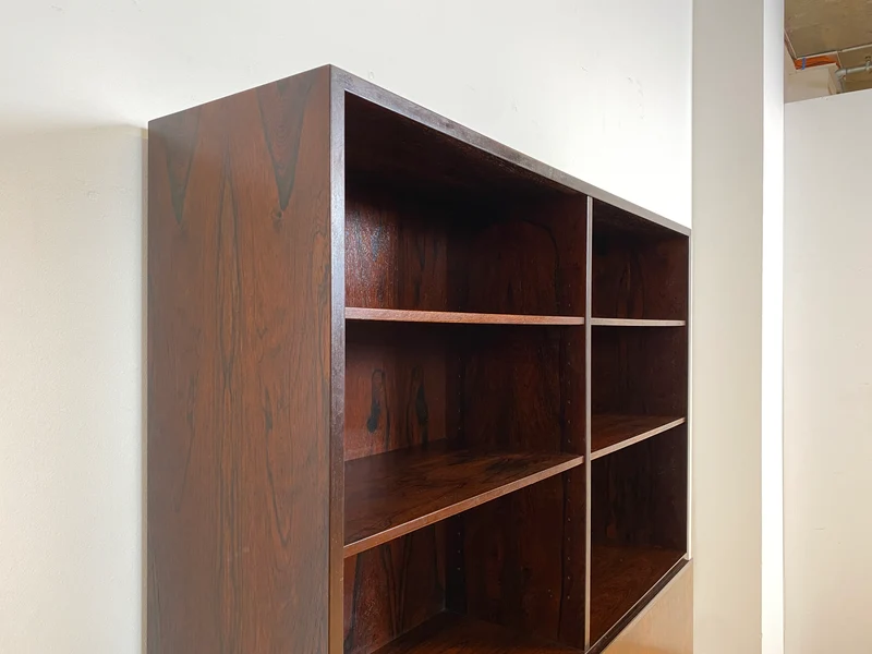 WMK I Stilvoller skandinavischer Mid-Century Designer Schreibschrank by Omann Junior in Palisander