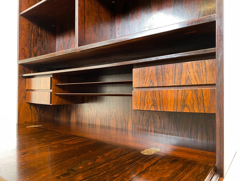 WMK I Stilvoller skandinavischer Mid-Century Designer Schreibschrank by Omann Junior in Palisander
