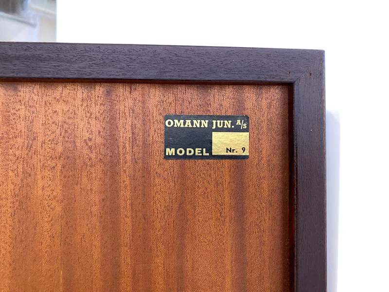 WMK I Stilvoller skandinavischer Mid-Century Designer Schreibschrank by Omann Junior in Palisander