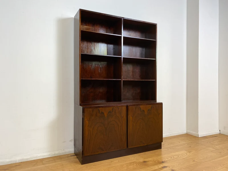 WMK I Stilvoller skandinavischer Mid-Century Designer Bücherschrank by Omann Junior in Palisander m. verstell. Regalböden