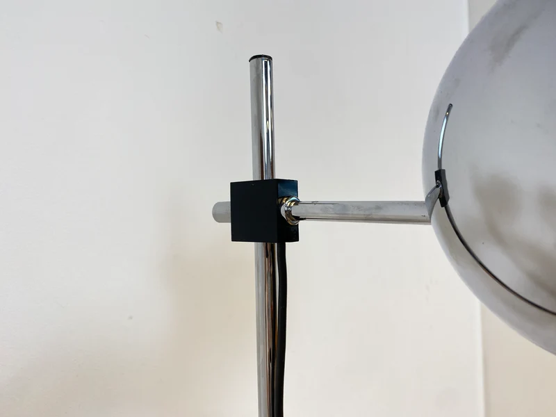 WMK I Zeitlos schöne & höhenverstellbare Space Age Designer Stehlampe von Staff aus Chrom mit neigbarem Ballonschirm