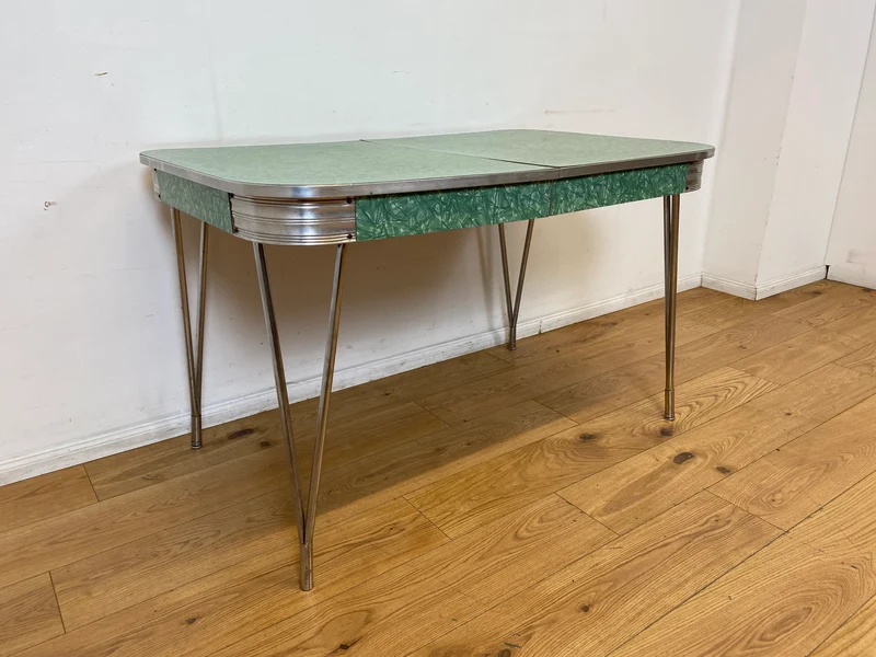 WMK I Kultiger ausziehbarer amerikanischer 50er Jahre Chromline Diner Table mit Resopal Tischplatte & Chrom Gestell