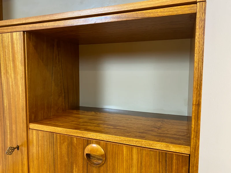 WMK I Kultiges modulares Designer Regalsystem 430 I Joachim Nebelung für VEB Hellerau mit Bar