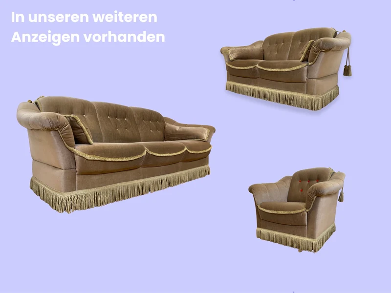 WMK I Äußerst gemütlicher und sehr gut erhaltener Vintage Sessel mit samtartigen beigen Originalbezug und Fransen