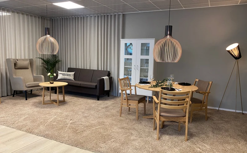 HELLAND Pflegesessel Bobo - für Pflegeheime und Kliniken