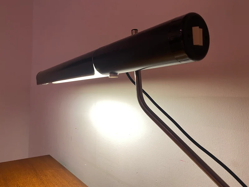 Sehr rare verstellbare Mid-Century Schwanenhals Tischleuchte von VEB NARVA I Lampe Leuchte Architektenlampe Schreibtischlampe Arbeitsleuchte Vintage Retro Werkstatt Ostalgie Industrie Design I