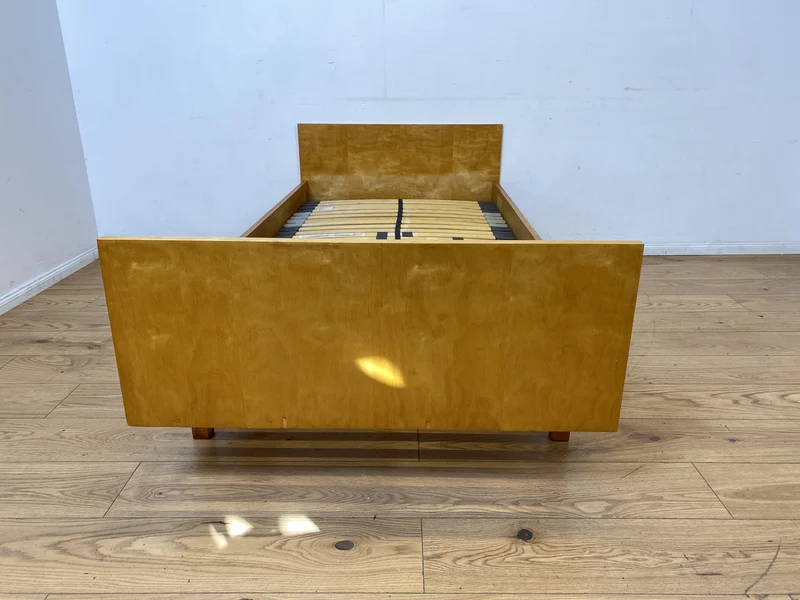 WMK I Stilvolles helles Mid-Century Einzelbett von VEB Hellerau aus 1965 mit verstellbarem 90x190 cm Lattenrost